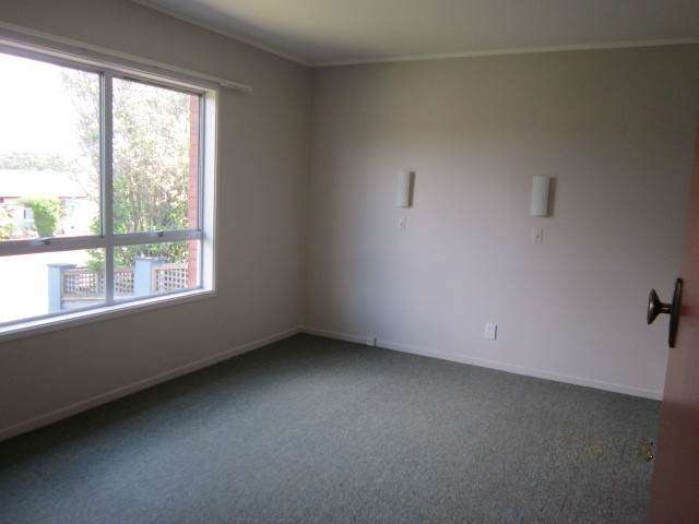 3/14 Northumberland Avenue Takapuna_3