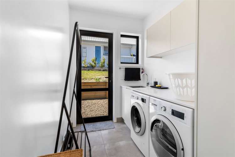 2 Kotare Drive Wanaka_17