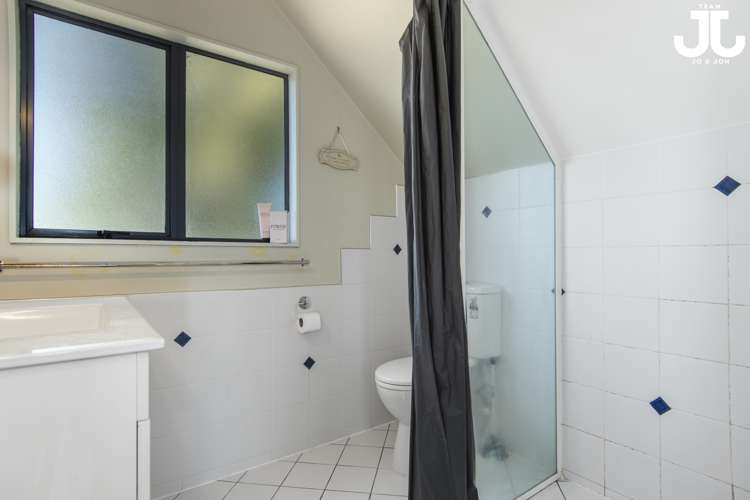 6a Queen Road Bellevue_15