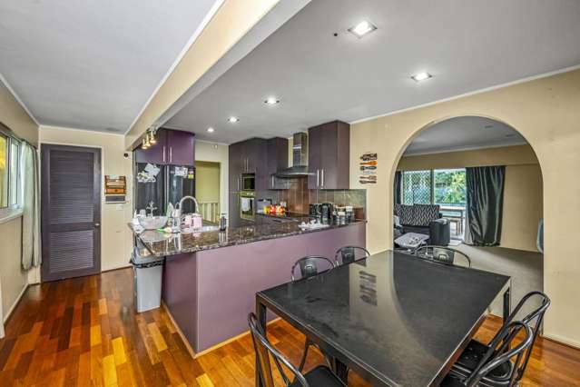 151, 153 & 155 Gossamer Drive Pakuranga_4