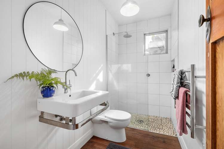 65 Marine Parade Seatoun_18