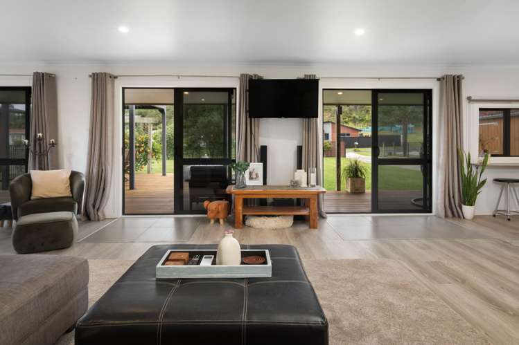 73 Athenree Road Athenree_7