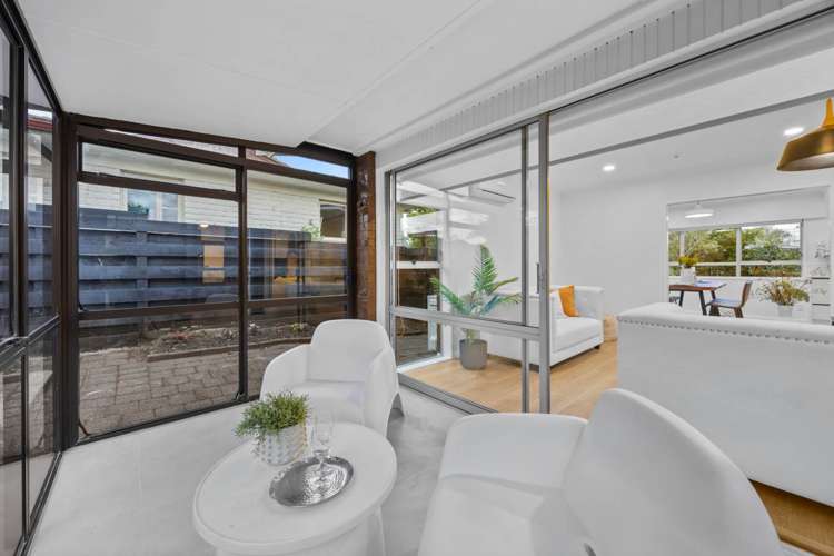 79 Meadway Sunnyhills_7