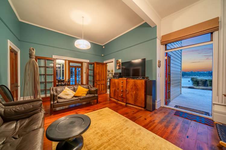 55 Paremata Road Paremata_34