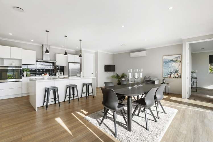 16 Major Henry Greens Silverdale_17