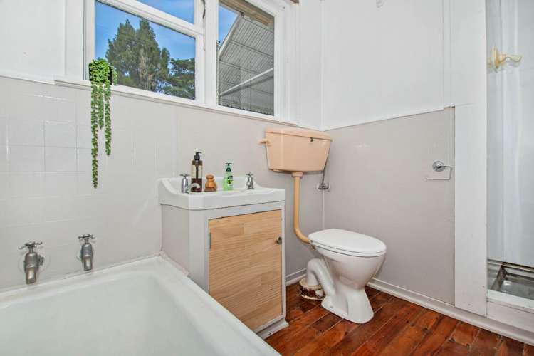 8 Mcclintock Street Whau Valley_10