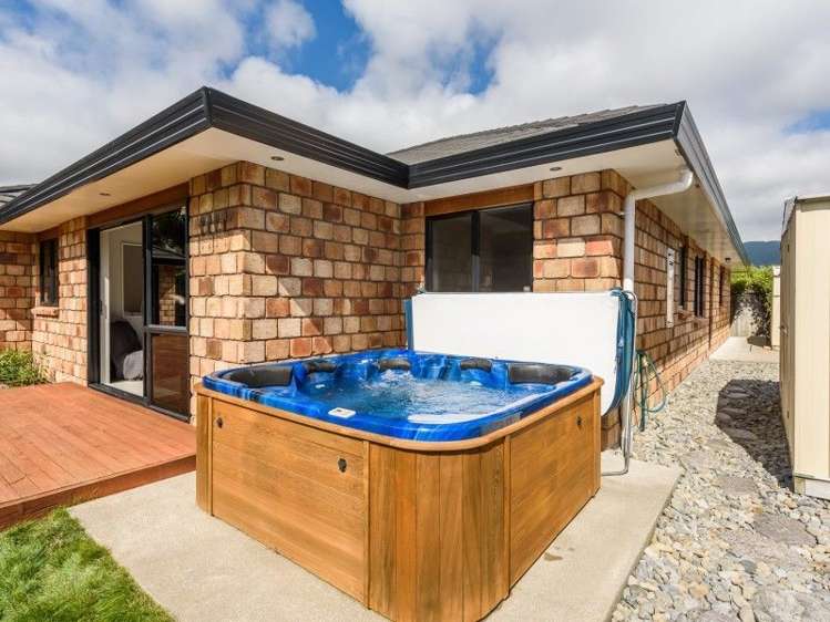 29 Waterstone Avenue Paraparaumu_2