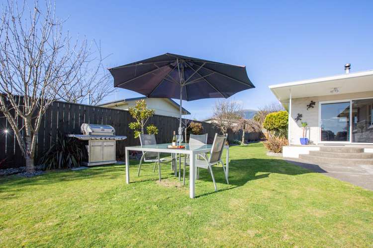 22 Keats Crescent Stoke_14