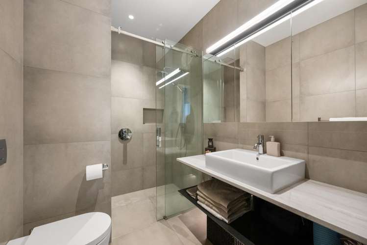 24 Mountain View Drive Wanaka_33