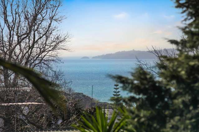 Home & Income | 1012sqm | Macleans - MHS Zone