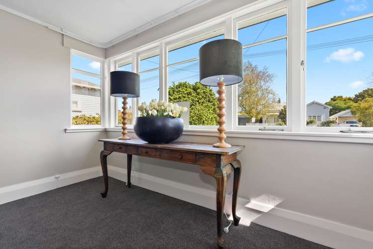 42 Macfarlane Street Hamilton East_2