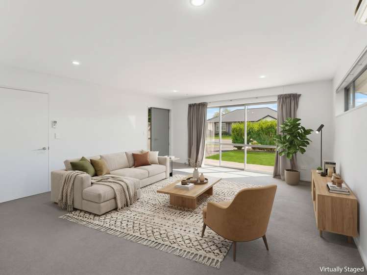 17 Charente Way Yaldhurst_4