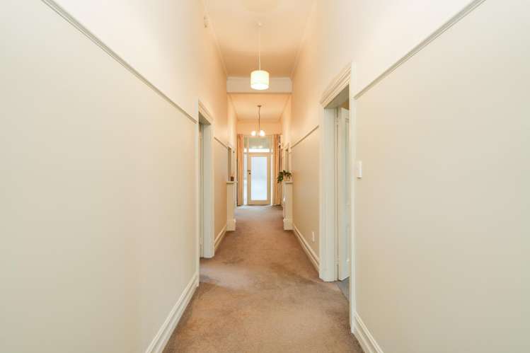 67 Russel Street Gladstone_10