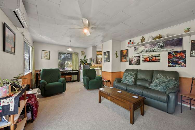 2/220 Waimea Road Bishopdale_1