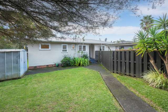1/49 Hilling Street Titirangi_4