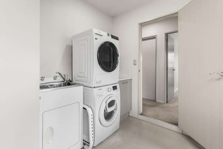 11 The Tors Heathcote Valley_24