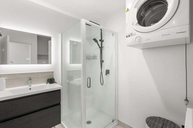 16 Naduru Lane Wigram_7