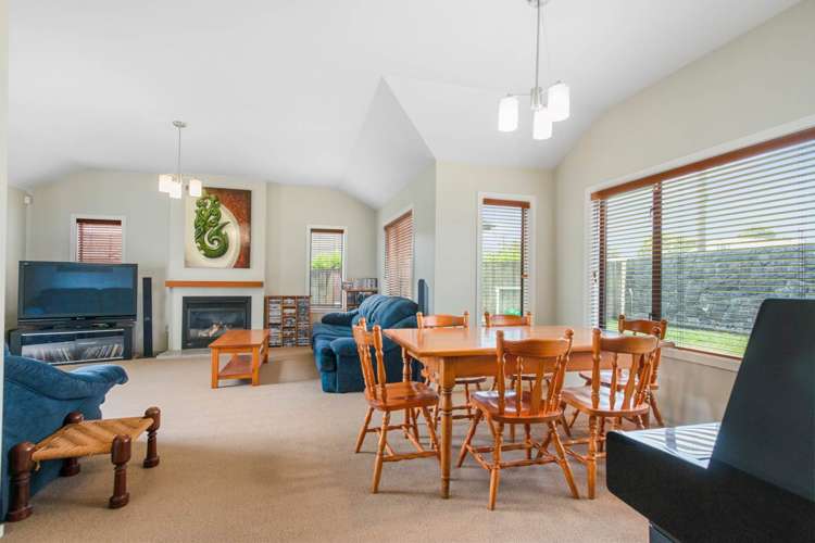 36 Wainui Avenue Point Chevalier_3