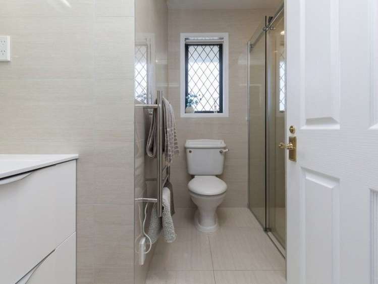 133 Halkett Road West Melton_12