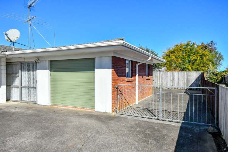2/16 Gibbons Road Manurewa_7