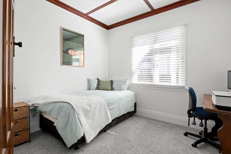 2 St Olpherts Avenue Hamilton East_14