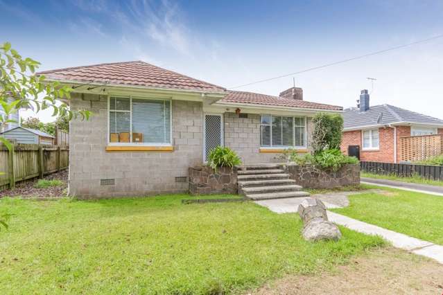 11a Glengarry Road Glen Eden_1