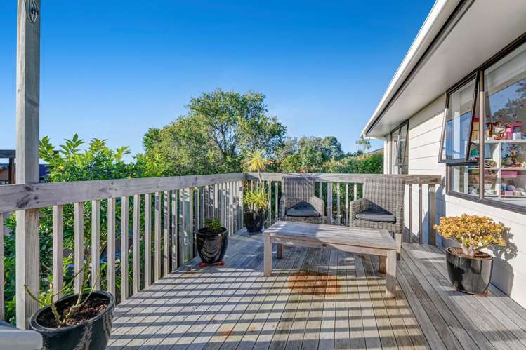 3a Rishworth Avenue Stanmore Bay_16