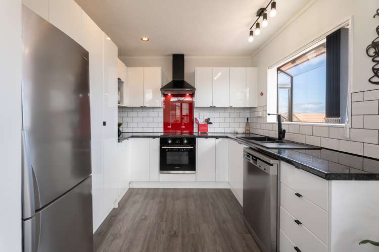 15 Kentwood Drive Woodridge_3