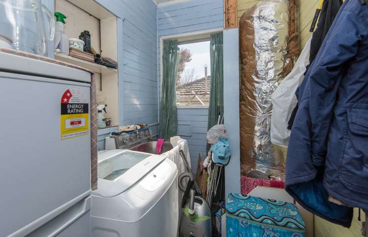 30 Jenner Road Toi Toi_12