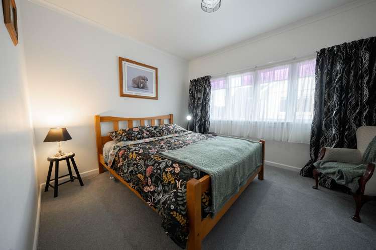 14 Bridge Street Tuatapere_13