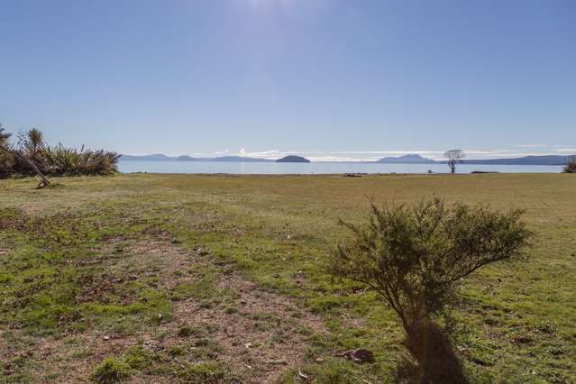 7 Mac Road Lake Taupo (East)_3