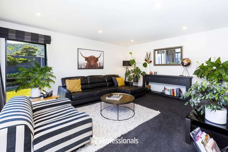 8 Kerrigan Crescent Wallaceville_13