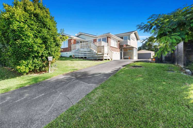 18 Paisley Street Mellons Bay_17