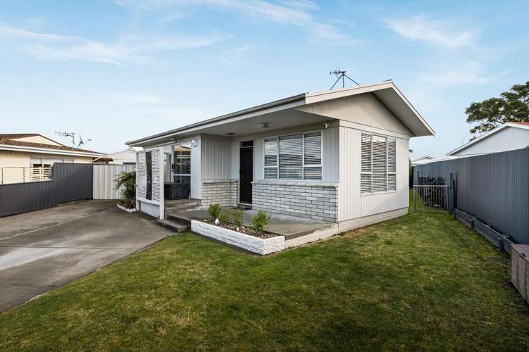 55 Lanark Crescent Tamatea_21