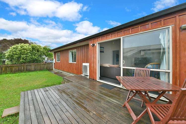 1/55c Springs Road Parakai_18