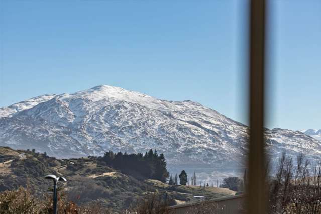 111/24 Hawthorne Drive Frankton_2