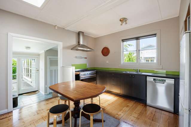 211 Georges Drive Napier South_1