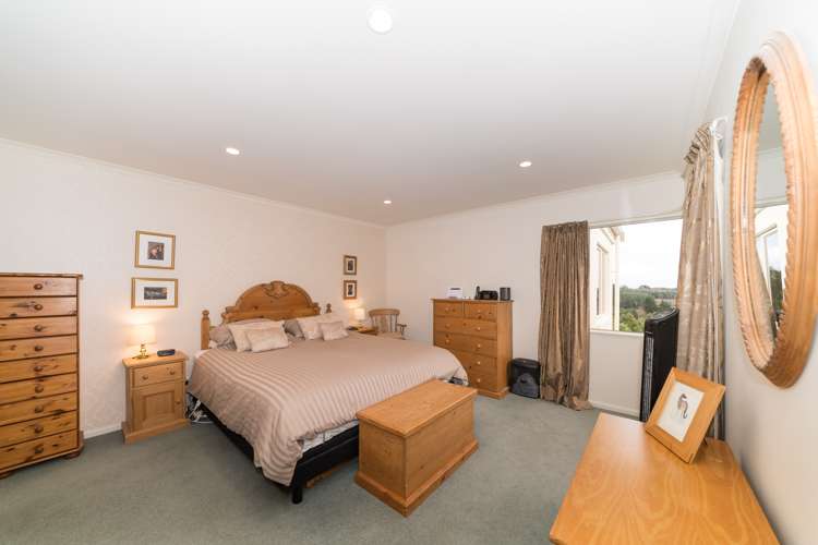 50 Pacific Drive Fitzherbert_11