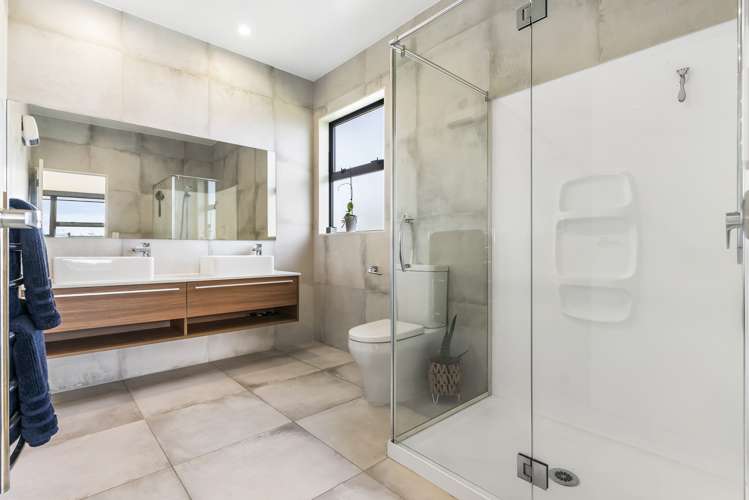 27 Doidge Street Beachlands_24