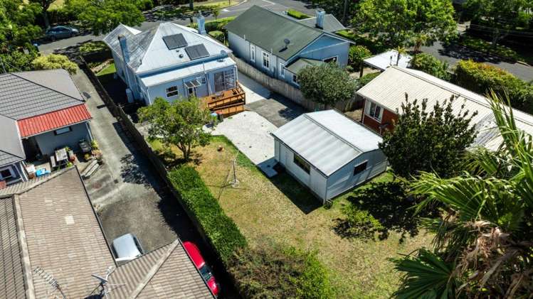 4 Kiwitea Street Sandringham_16
