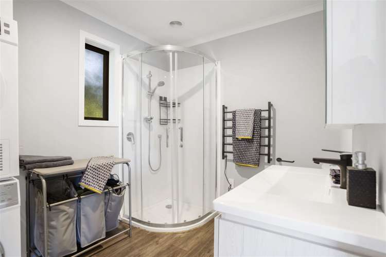 35 Taurus Crescent Beach Haven_7