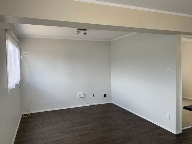 92a Athena Drive Totara Vale_2