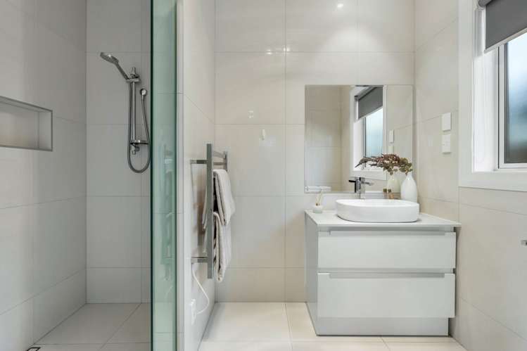 12 Paso Fino Crescent Karaka_9