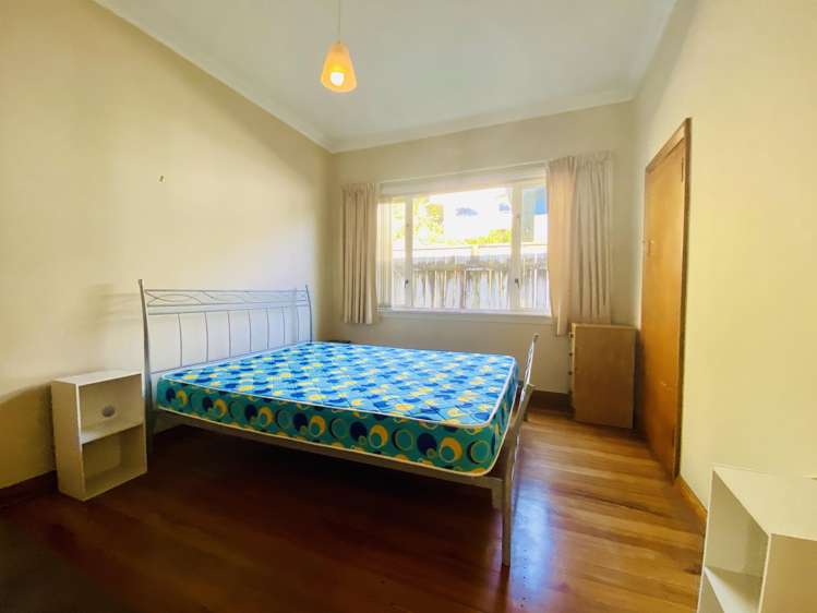 209 Powderham Street New Plymouth Central_14