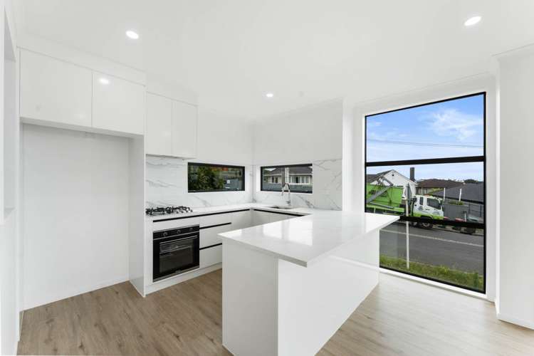 Lot 1-6/27 Hayr Road Three Kings_5