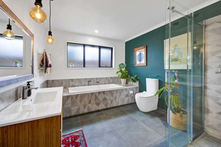 13 Carthew Street Okato_12