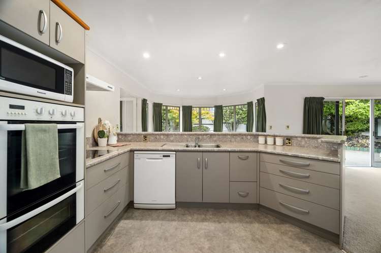 17 Warwick Drive Lynmore_5