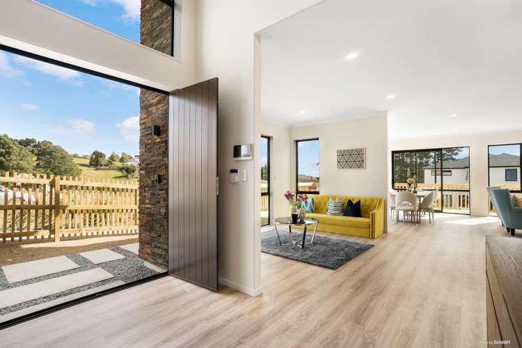 40 Matahae Drive Flat Bush_11