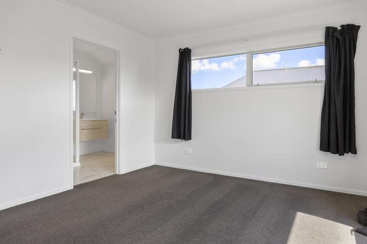 4 Bastille Court Rangatira Park_9