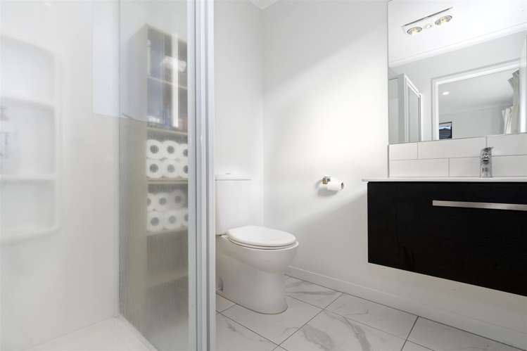 24 Kirk Lane Ohauiti_12